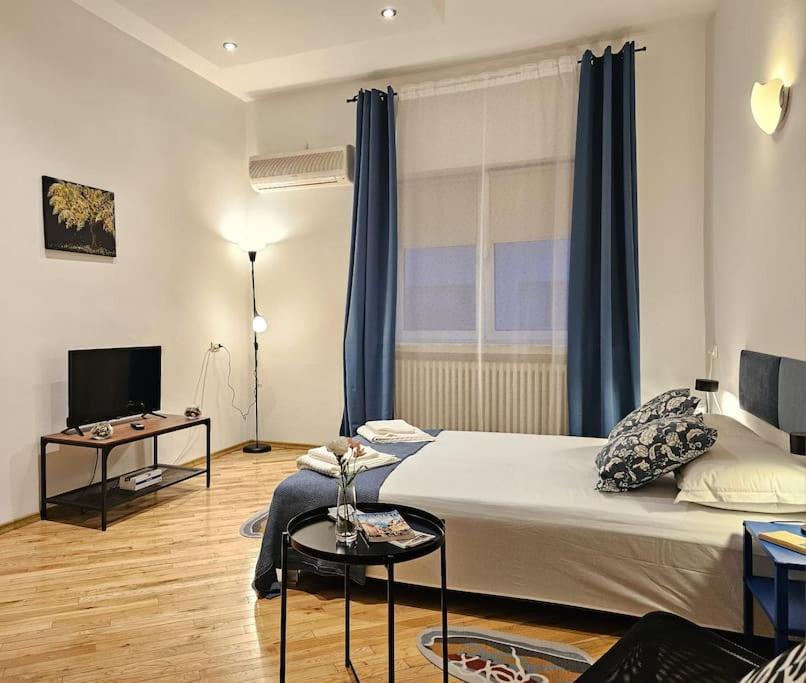 Sweet Dreams Suites Calea Victoriei Sunny Studio Bucureşti Exterior foto